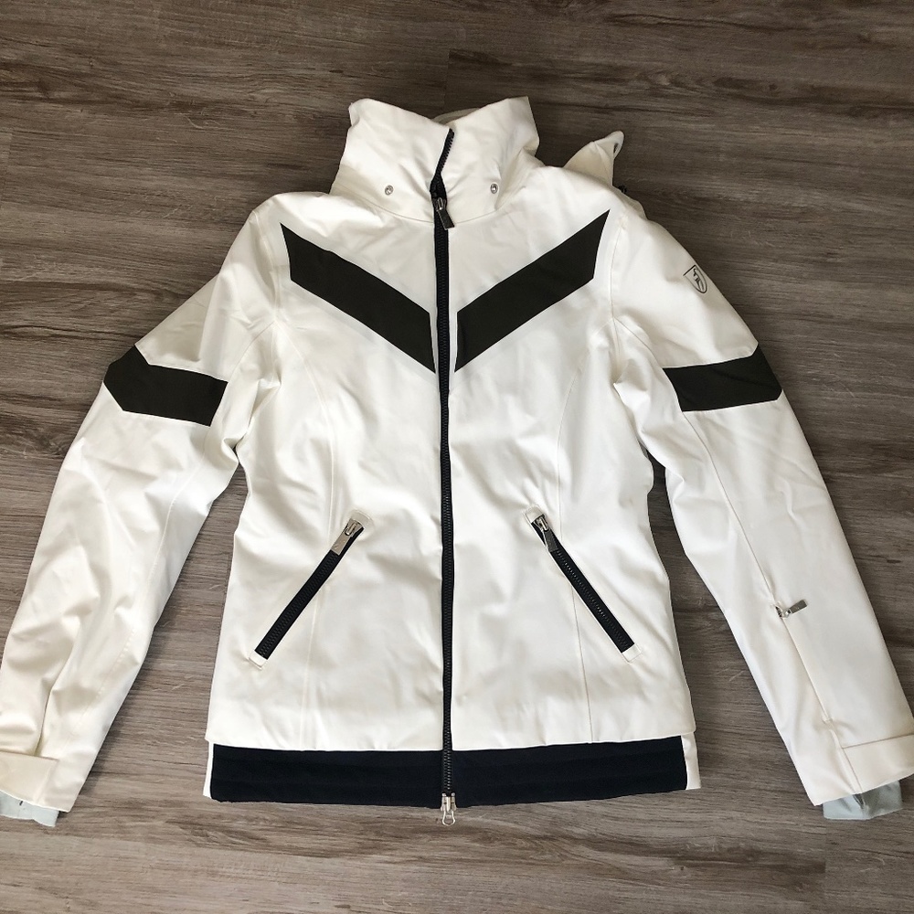 Toni Sailer Womens Ski and Snowboard Jacket